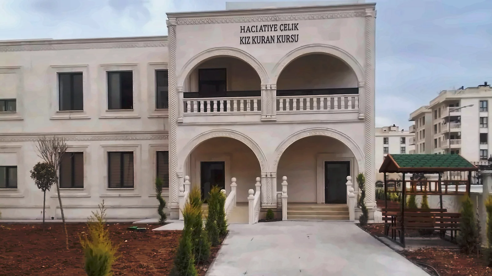 Hacı Atiye Çelik Kız Kuran Kursu binası